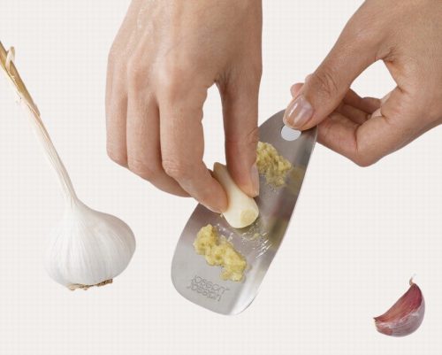 Shred-Line Garlic and Ginger Grater - Image 2