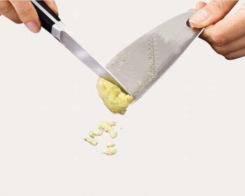 Shred-Line Garlic and Ginger Grater - Image 3