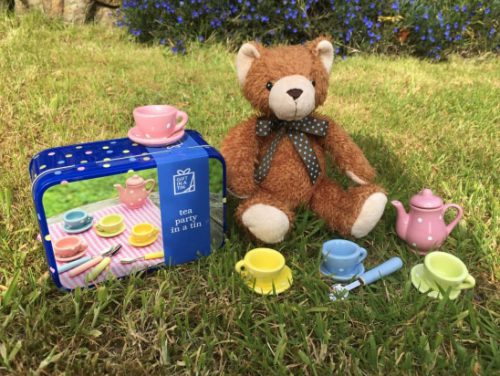 Tea Party in a Tin Kit - Image 6