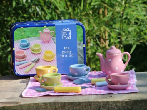 Tea Party in a Tin Kit - Image 10