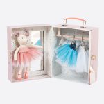 Ballerina Mouse with Suitcase