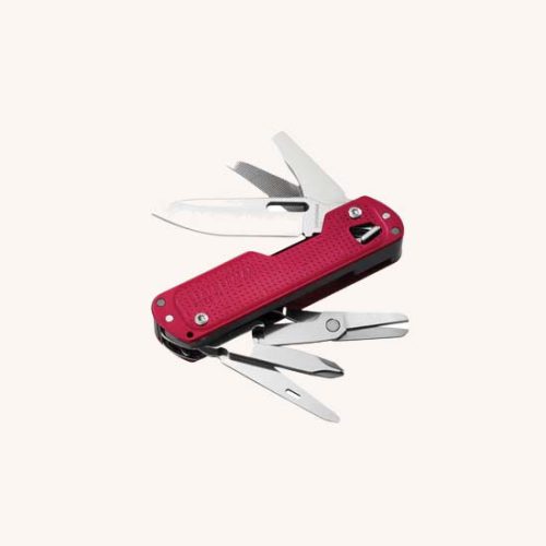 Free T4 Multi-Tool Crimson - Image 4