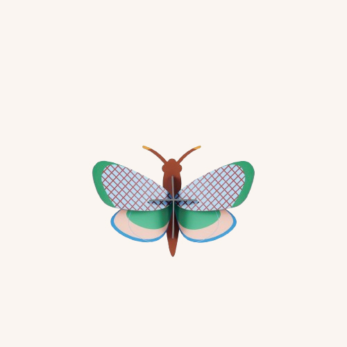 Lucky Charms 1 – Grid Butterfly