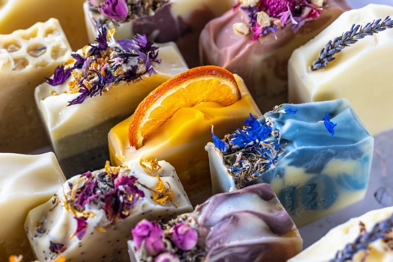 Grapefruit & Neroli Soap - Image 2