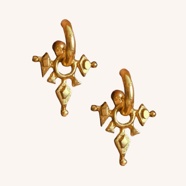 The Twist of Fate Hoop Earrings