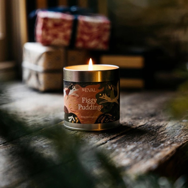 Figgy Pudding Scented Christmas Tin Candle - Image 2
