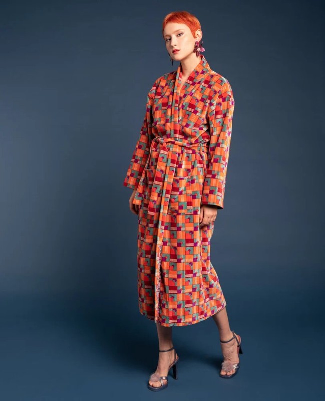 Velvet Bathrobe – Aberdeen Red Brick