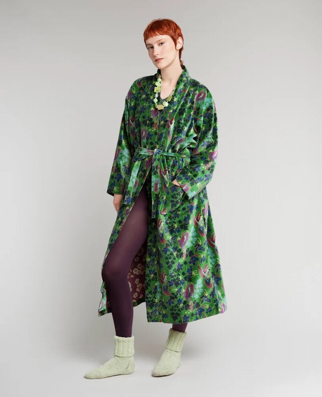 Velvet Bathrobe – Ancolie Vibrant Green