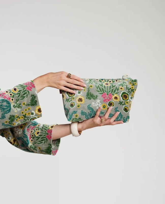 Velvet Washbag XL – Swanston Green