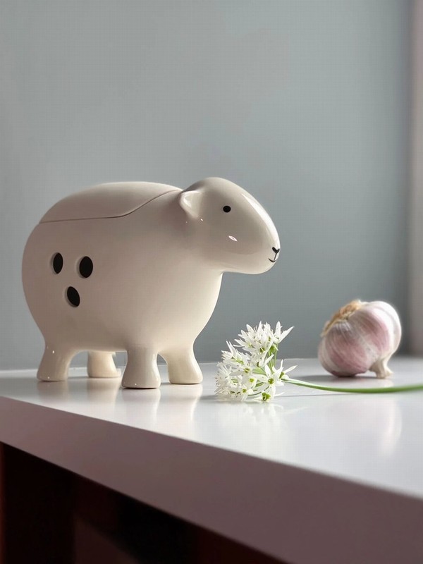 Sheep Garlic Pot - White - Image 2