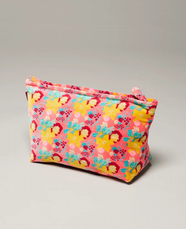 Velvet Washbag XL – Mackintosh Coral