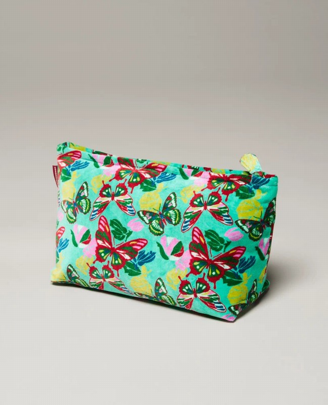 Velvet Washbag XL – Holy Bisquay