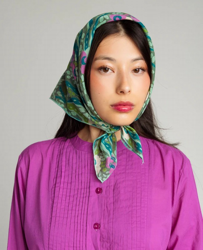 Square Scarf – Allegria Green
