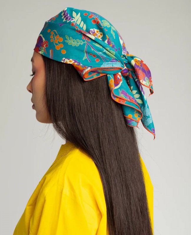 Square Scarf – Birdy Teal