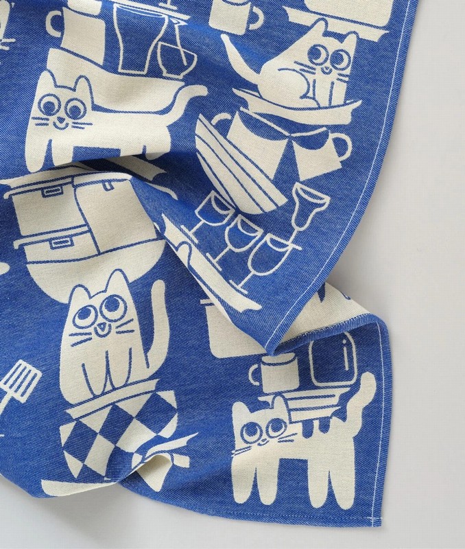 Kitchen Cats Tea Towel - Image 4