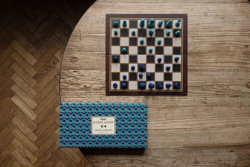 Games Room Chess & Checkers - Image 2