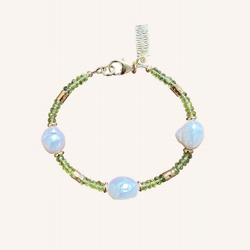 Peridot and Baroque Pearl Bracelet