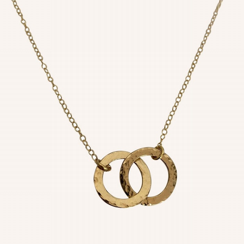 Gold Interlocking Hoops Necklace